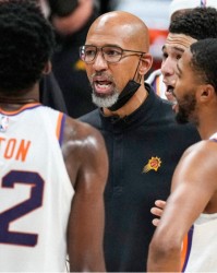  布克联手保罗默契十足，太阳全民皆兵胜爵士