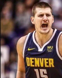  东契奇准绝杀三分助独行侠险胜勇士夺榜首