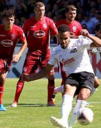  多特蒙德客场击败奥格斯堡重燃争冠希望