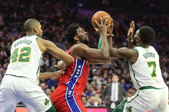  恩比德狂砍五十加分十五篮板，76人碾压公牛彰显统治力